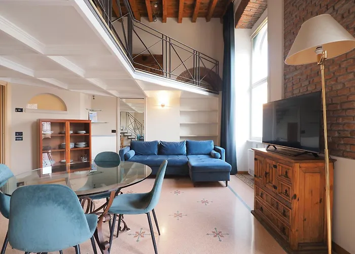 Duomo Cathedral View - Luxury Apartment